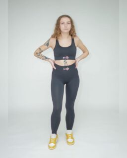 Ladies Sports wears. Complete Top and Leggings. 
Comfortable and Casual for your sporty look. 

Available in stock : £39.99

Order on our website: www.soifashionuk.com

Contact: +44 7427 018227

Price: £39.99

#ladies #ladiesfashion #ladiessports #sportwear #new #trends #ladiesfashion #fashionwears #newcollection #gym #gymwears #gymwearshop #uk